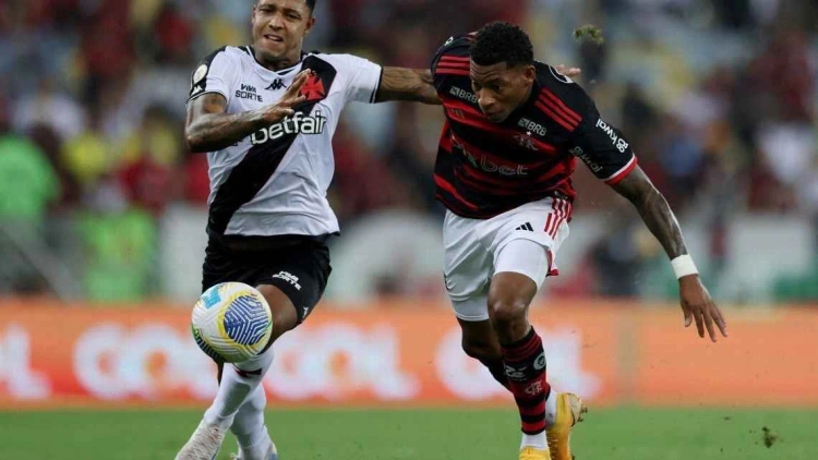 img of Buen debut de Plata con el Flamengo